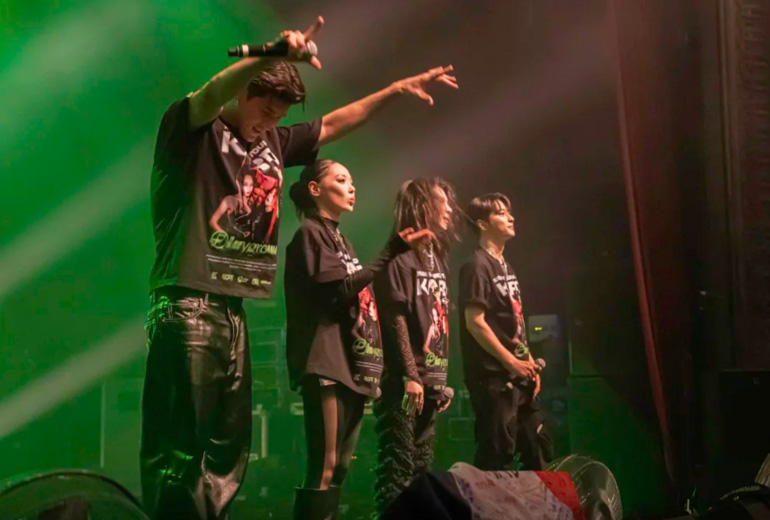 Gahumi Case-Playground Concert Merchandise-03.jpg